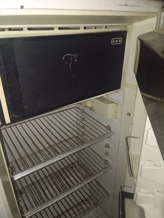 Продаётся холодильник