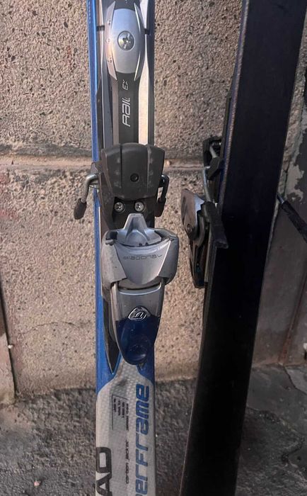 Продавам ски HEAD