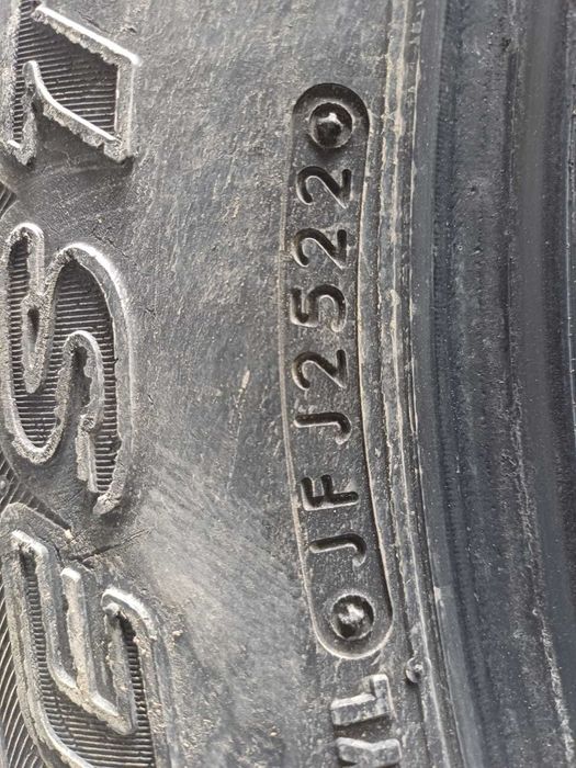 Продам летние резины Bridgestone 265/55/20
