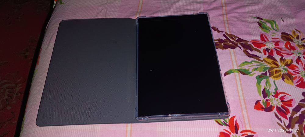 Продам планшет .