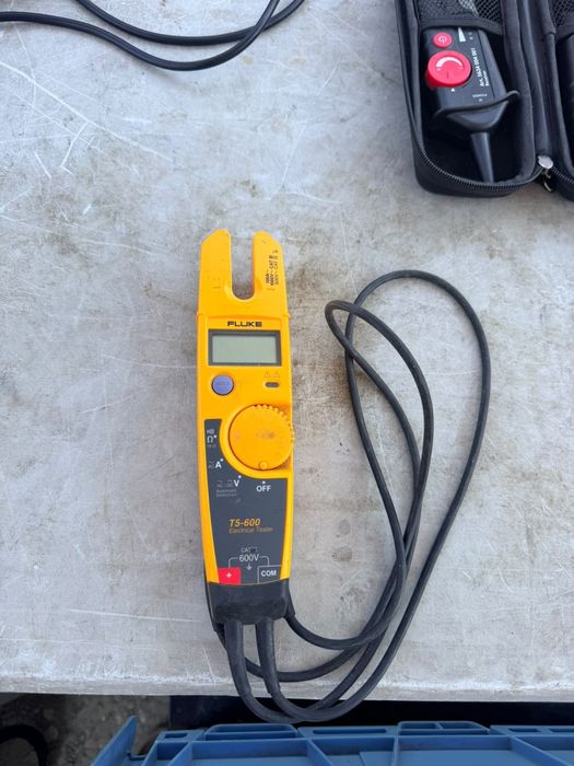 Aparat de masura fluke
