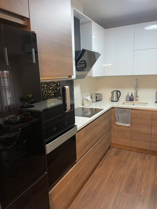 Продава се Тристаен апартамент в Хасково, Македонски - 108 кв.м за 1519 €/кв.м - Снимка #4