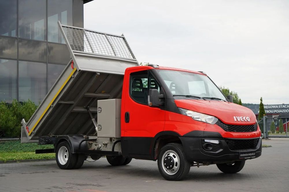 Iveco DAILY 35-130 / BASCULATOR DIN OȚEL / DUBLU / 3 LOCURI / BLOCARE AXE / IMPORTAT