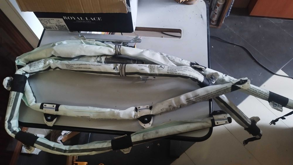 Mercedes GLA класа - оригинален еърбег тип „завеса“ (Curtain Airbag) 2015-2019