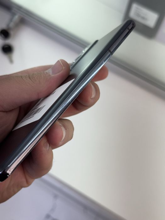 Samsung S21 128gb ozu 8