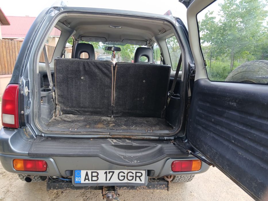 Suzuki Grand Vitara Limited 2.0 HDi Diesel • 4x4 • Încălzire în scaune • AC