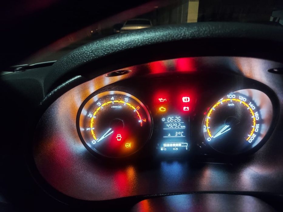 Продам гранту лифтбек