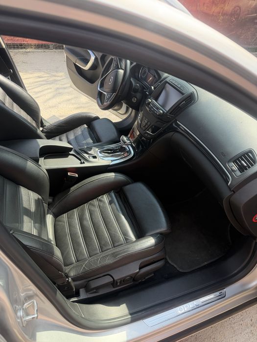 Opel insignia 20cdti anul 2014 automata