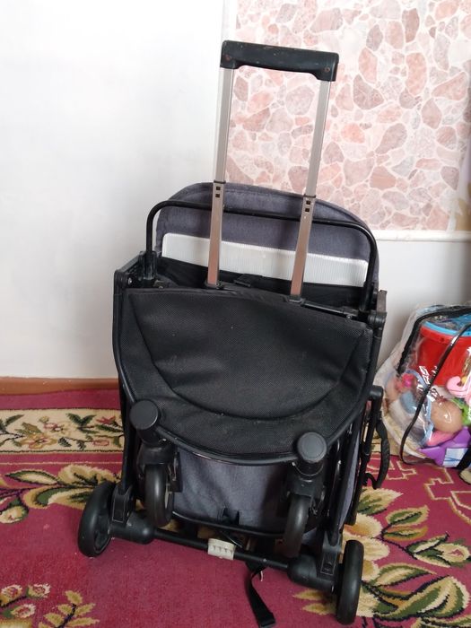 Продам коляску срочно