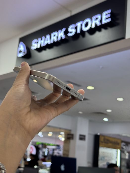 iphone 15 pro Shark Store