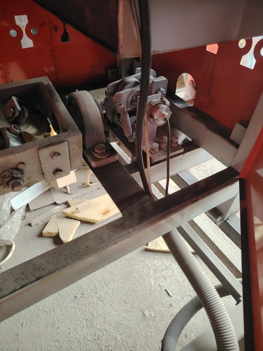 Аппарат для правки проволоки