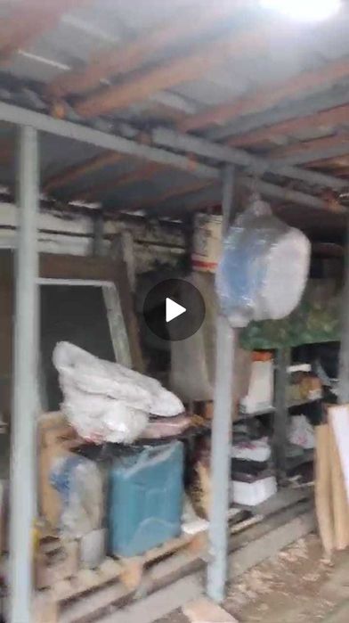 Продам металлический навес д/машины