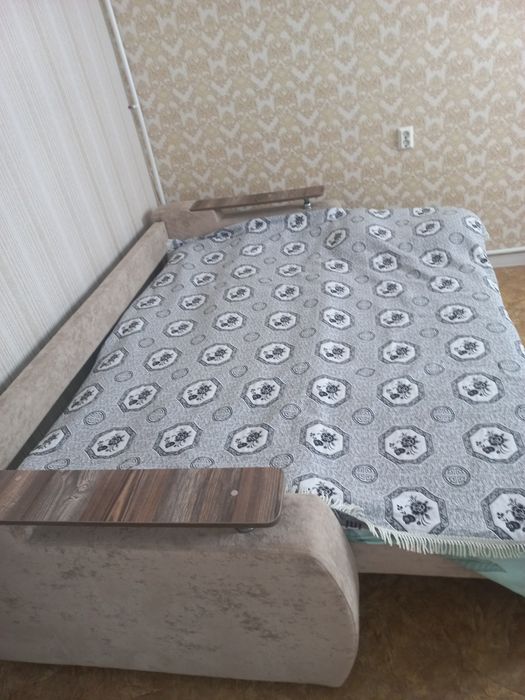 Продам диван и кресло