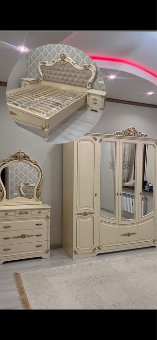 Спальный гарнитур королевский