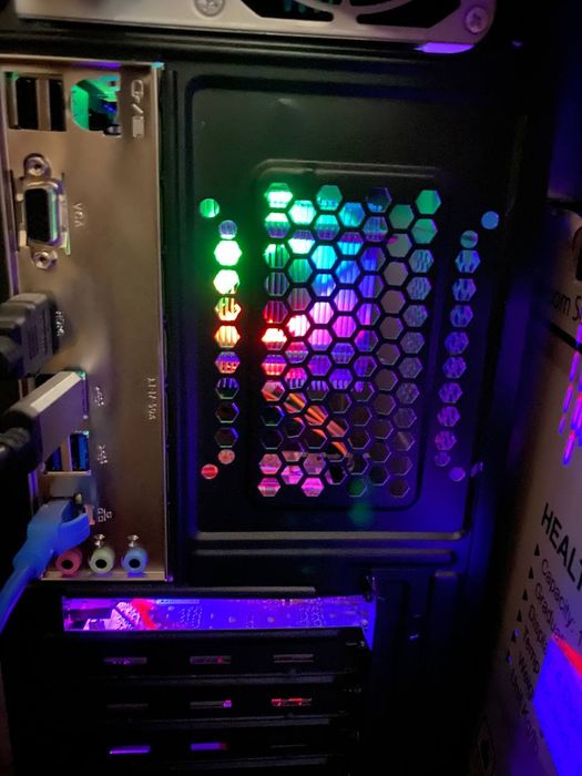 Продаются хороший пк