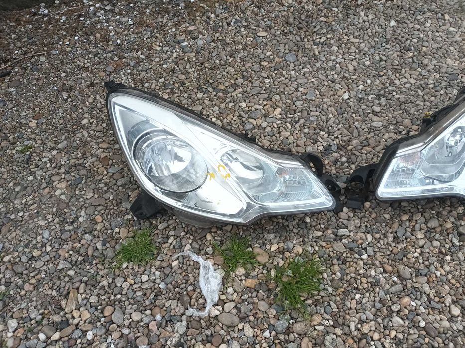 ляв и десен фар за ситроен ц3 мк2 09-16 CITROEN C3 II