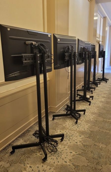 Аренда телевизора / 電視租借 / TV rental / прокат LED TV/ prokat televizor