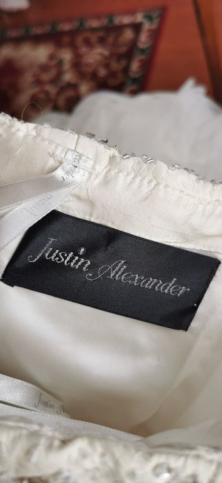 Свадебное платье.