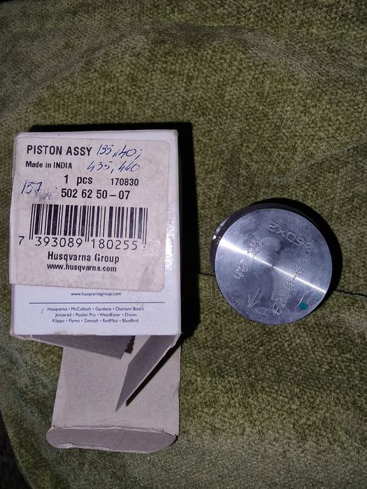 Biliard piston Husqvarna 440 -435-135