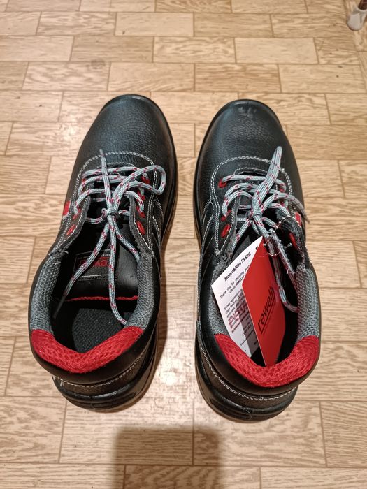 Обувки ADR 43 номер