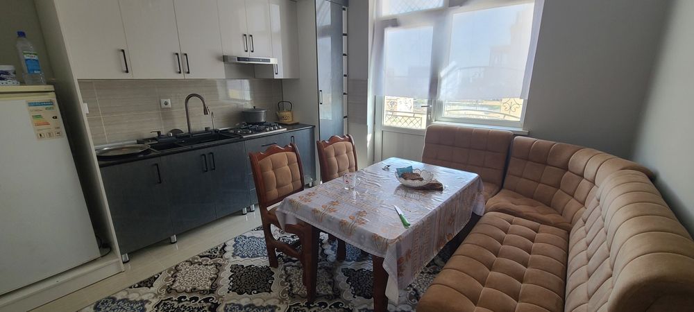 Уй сотилади 2хонали 77кв+130 кв(мансарт)