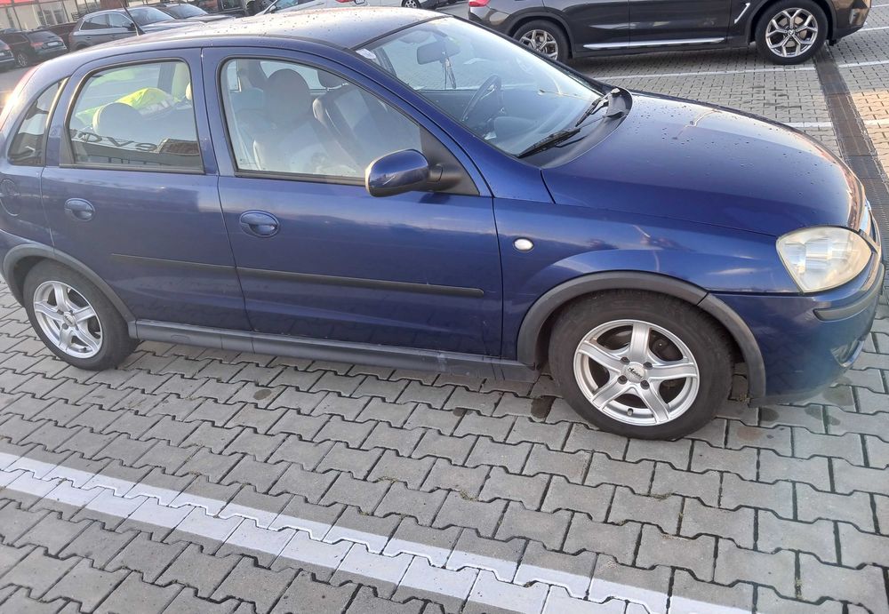 Vând Opel Corsa C