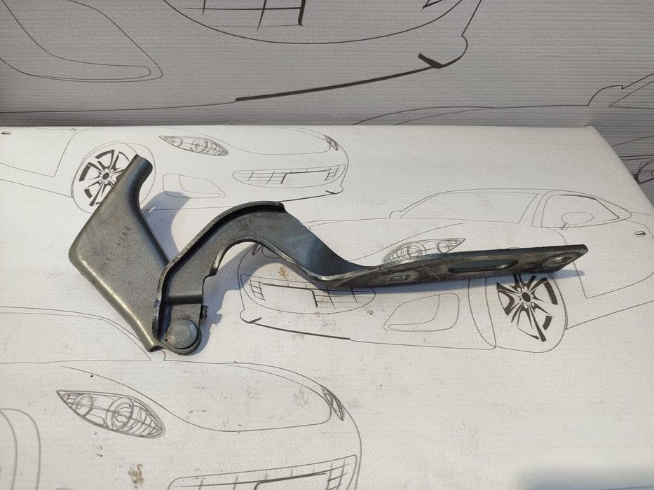 Balama Capotă Dreapta Seat Leon (5F) 2012–2019 / Cod OEM 5F0823302A (5D2)