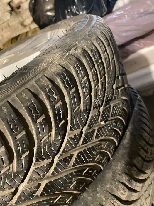 Гуми с джанти Форд фиеста 2006