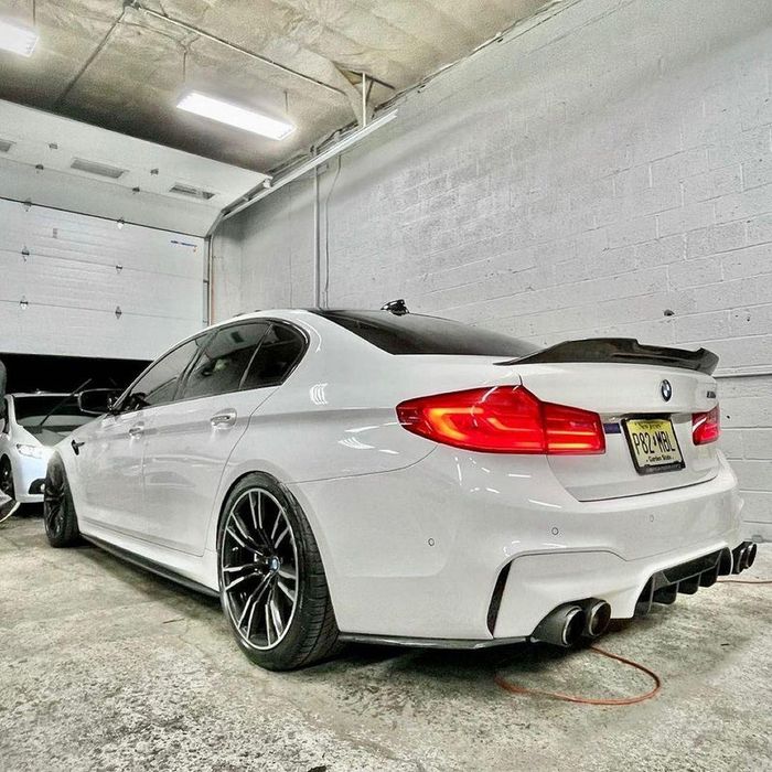 Negru *Eleron Lip Portbagaj PSM M4 F10 F30 E90 E92 E93 F32 F36 G20 G30