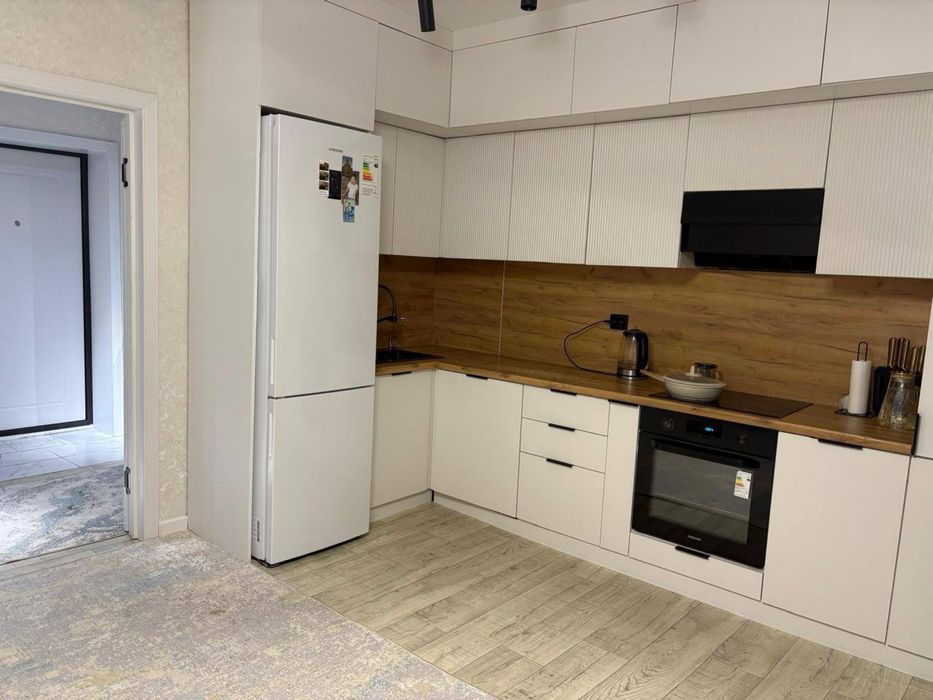 Продам Евротрешку в ЖК Болшак