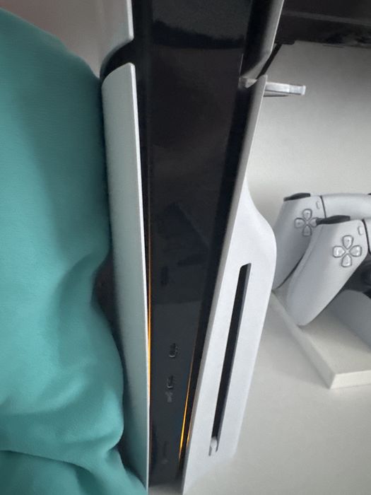 Playstation 5 в отлично състояние