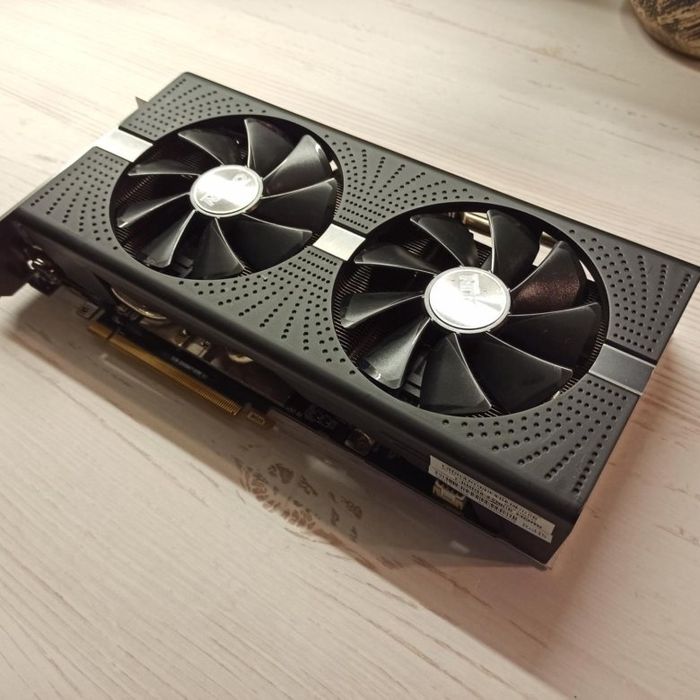 Видеокарта Amd Radeon RX 580 Sapphire nitro либо  Обмен