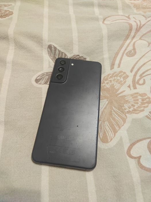 Продам samsung s21 fe 256/8RAM
