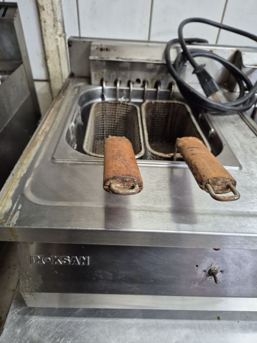 Професионален фритюрник 2х10л