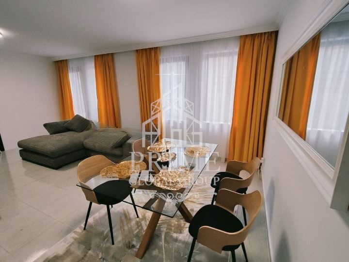 Продава се Двустаен апартамент в Свети Влас - 80 кв.м за 1250 €/кв.м - Снимка #2