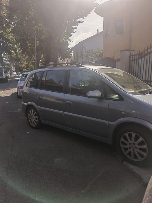 Opel zafira automat 7 locuri