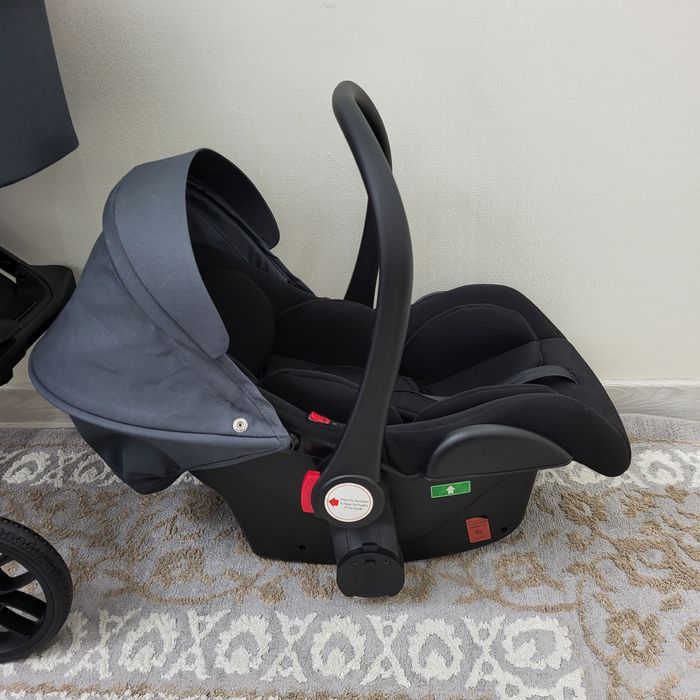 Продаётся коляска фирмы Kidilo D900 3в1