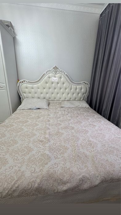 Продам кровать двуспальный