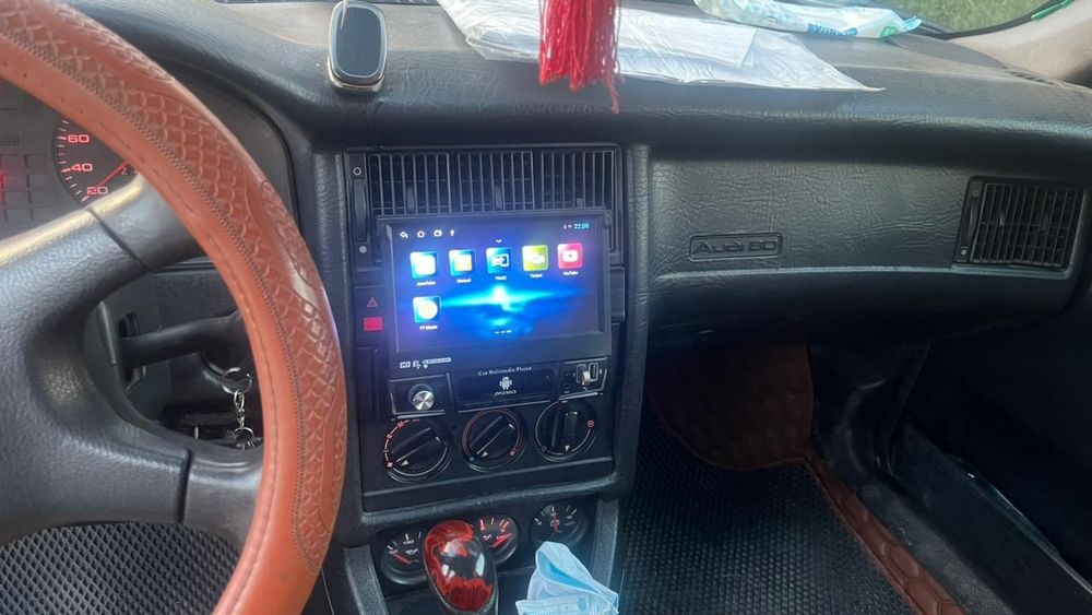 Продам Ауди 80 б4 2.0