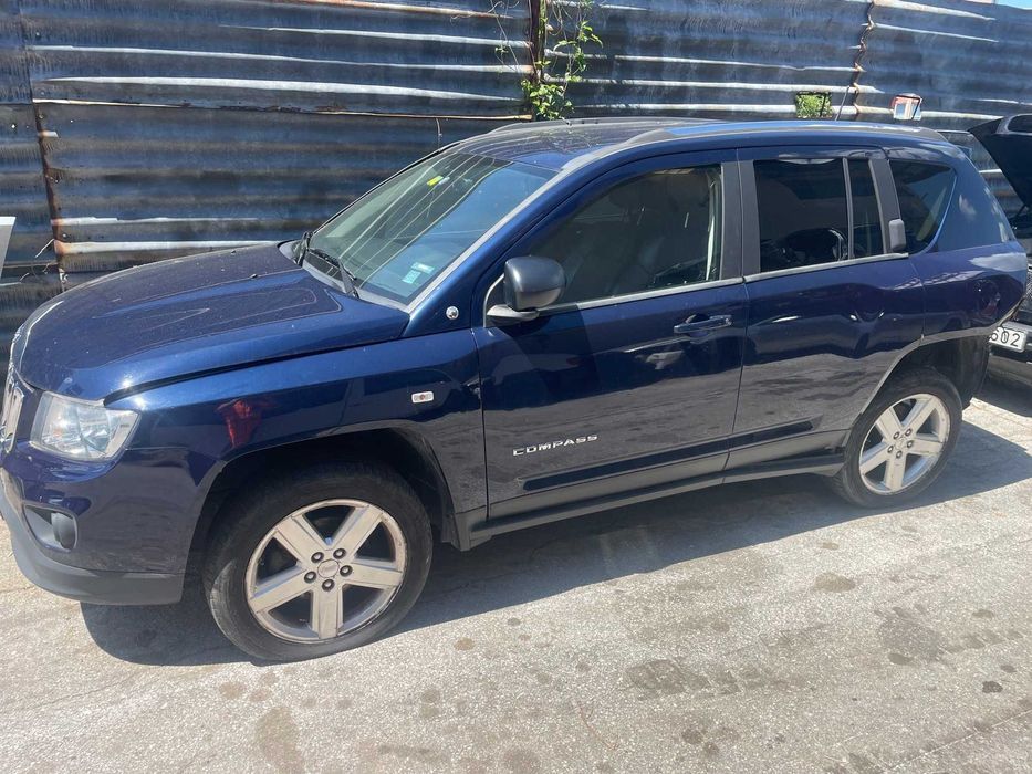 Jeep Compass 2.4i / Джип Жееп Компас 2012 година на части
