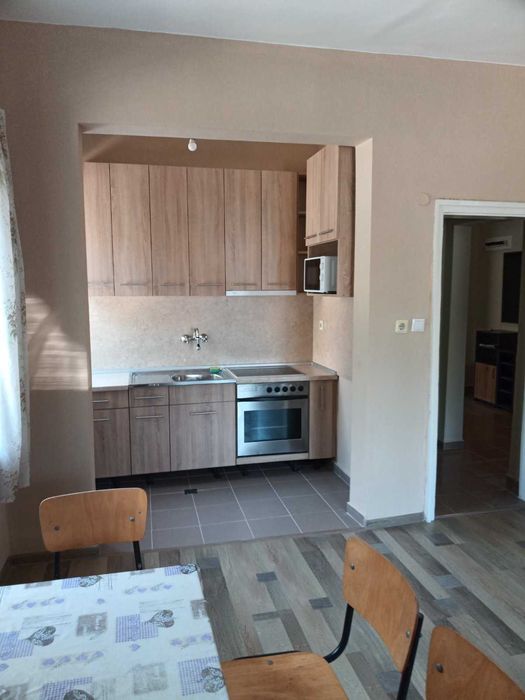 Продава се Тристаен апартамент в Мездра - 100 кв.м за 1000 €/кв.м - Снимка #6