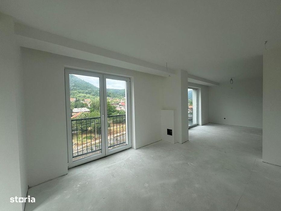 Apartament cu 3 camere, etaj 4 din 5 cu lift, bloc nou