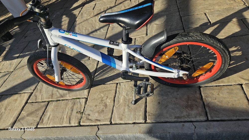 Vand bicicleta cube/cubie 16