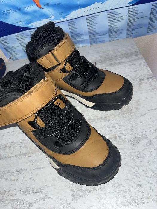 зимни обувки /апрески Geox J TREKKYUP B ABX Е