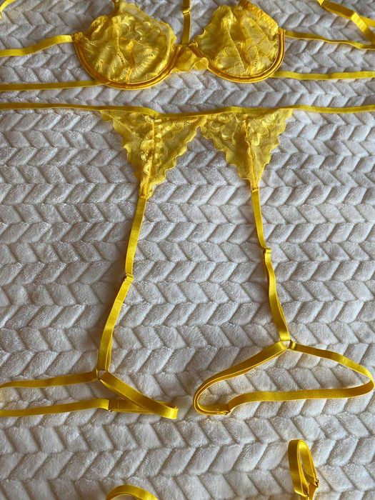 Комплекти дамско бельо