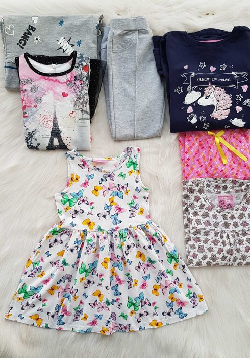 Дрехи за момиче 3-5 години цена 3,50лв брой