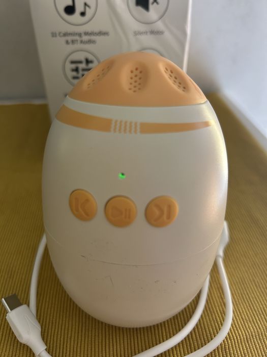 Бебешка люлка с успокояващи звуци