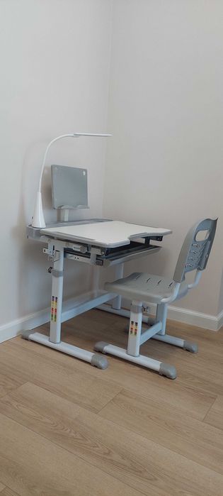 Set birou si scaun pentru copii ( 6-12 ani)