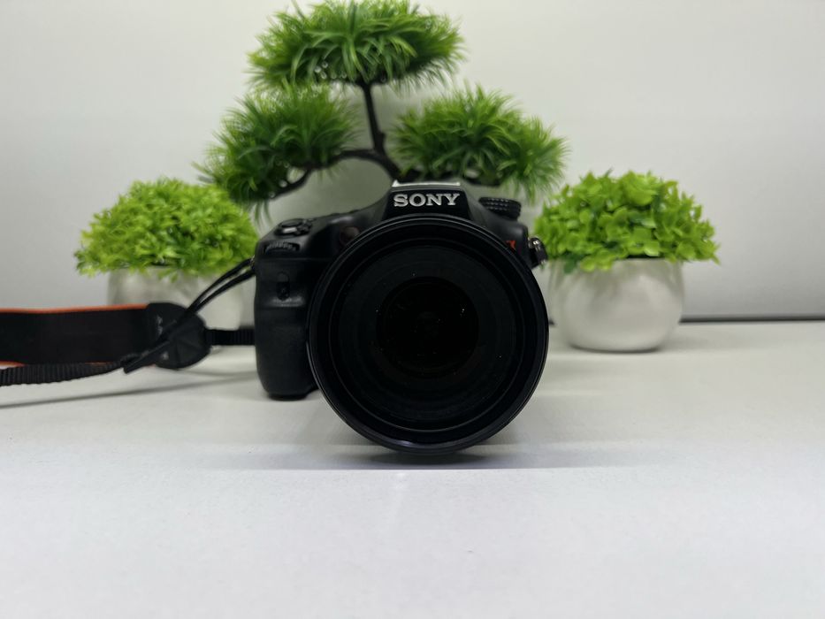Фотоаппарат Sony SLT-A77