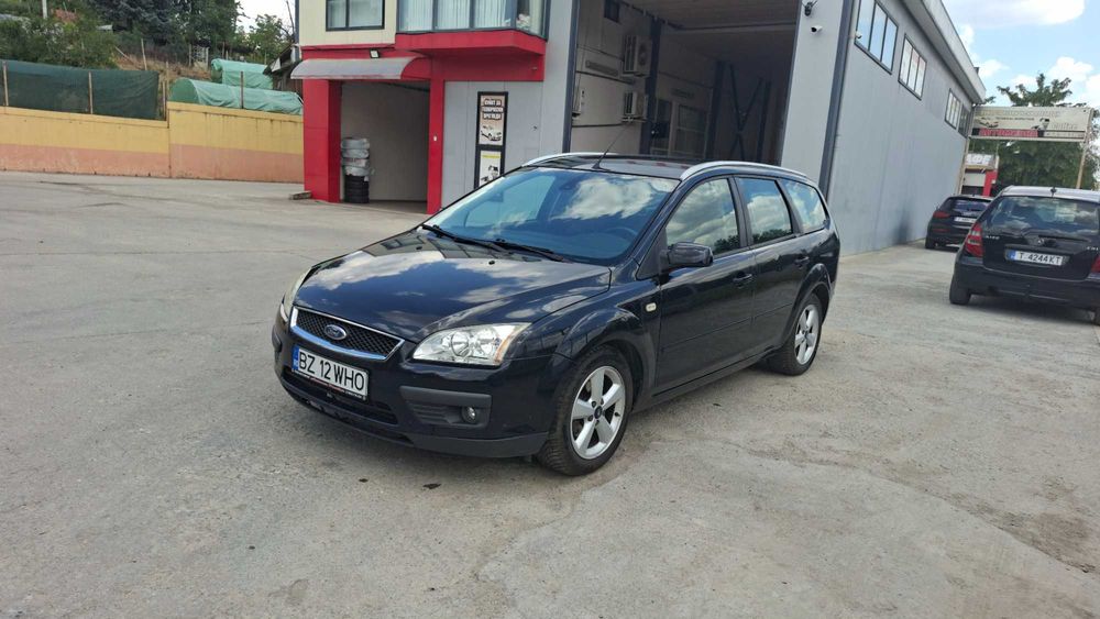 Ford Focus 1.6 Benzină